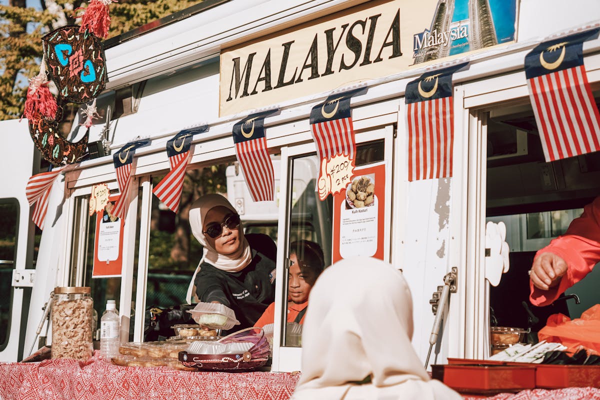 Beasiswa Kuliah Ke Malaysia, Ini Referensi yang Bisa Menjadi Pertimbangan
